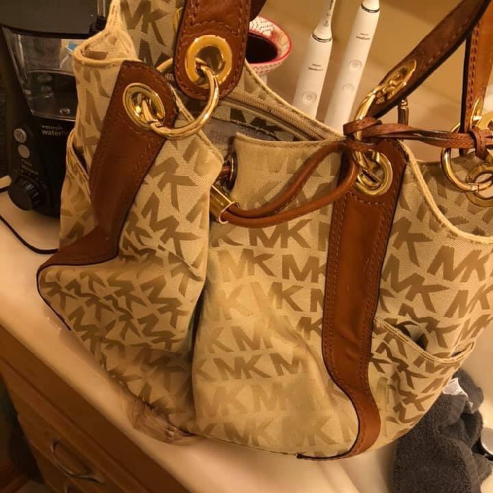 Michael Kors bag